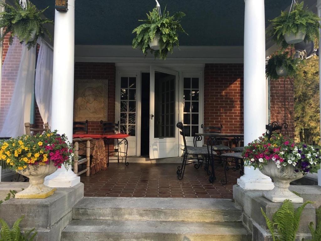 Clonmel Castle Hotel Port Dover Exterior foto